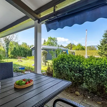Holiday home Aameek - 100m From The Sea By Interhome